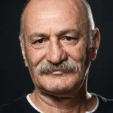 علي إركازان