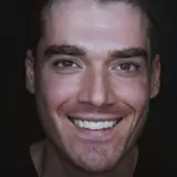 علي طارق فندق