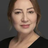عائشة غوناي