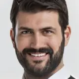ديردا ياسر ينال