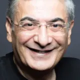 فاروق كاراتشاي