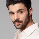 خالد أوزغور ساري