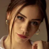 هازال بنلي