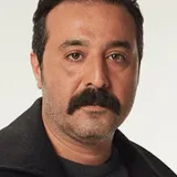 مصطفى أوستونداغ