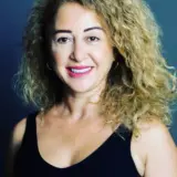 نيشه مينجولوغلو
