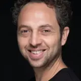 ياسين تشام